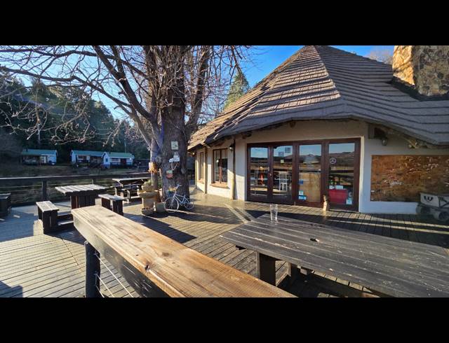 36,000M² LODGE FOR SALE IN UNDERBERG